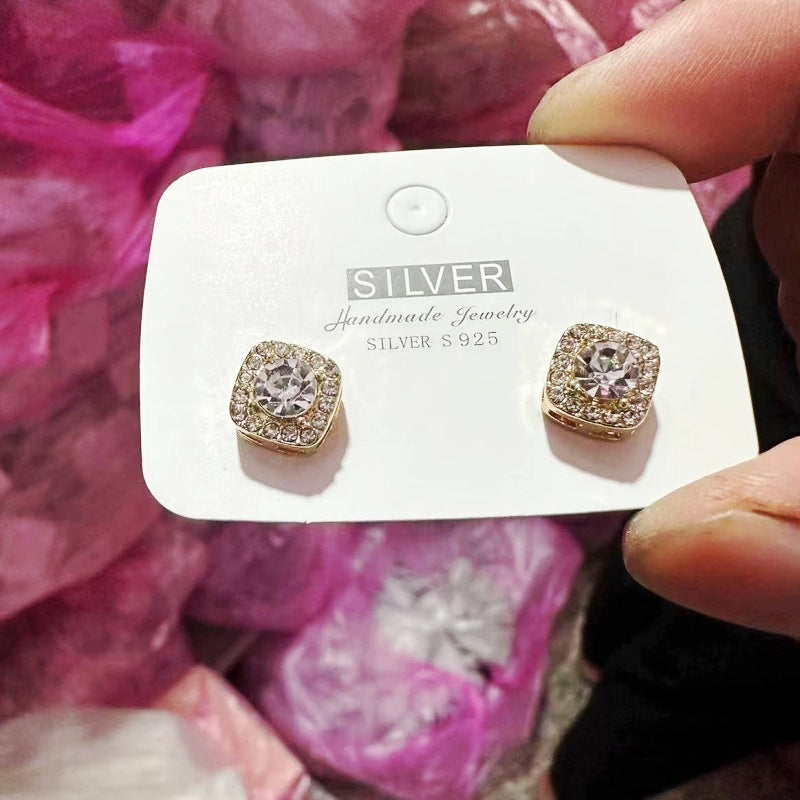 European And American Fashion Jewelry Necklaces Earrings And Rings