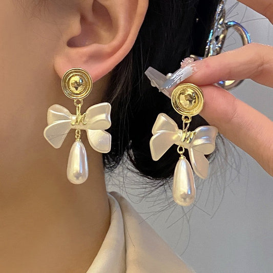 French Style Vintage Bow Water Drop Pearl Stud Earrings